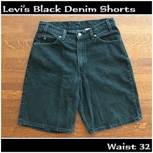 Levi's 560 Black Denim Mens Shorts 32